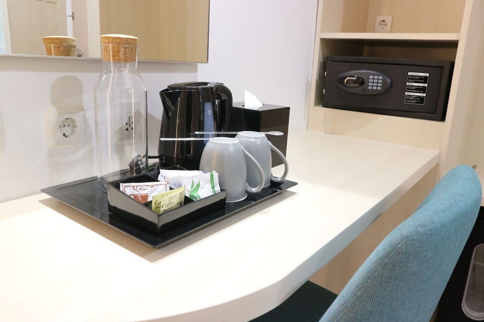Deluxe Double Room | Safe