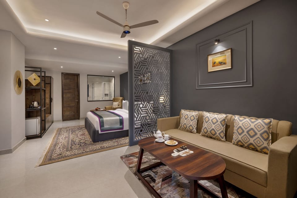 Club Room with Private Balcony | In-room safe, laptop workspace, iron/ironing board, free WiFi