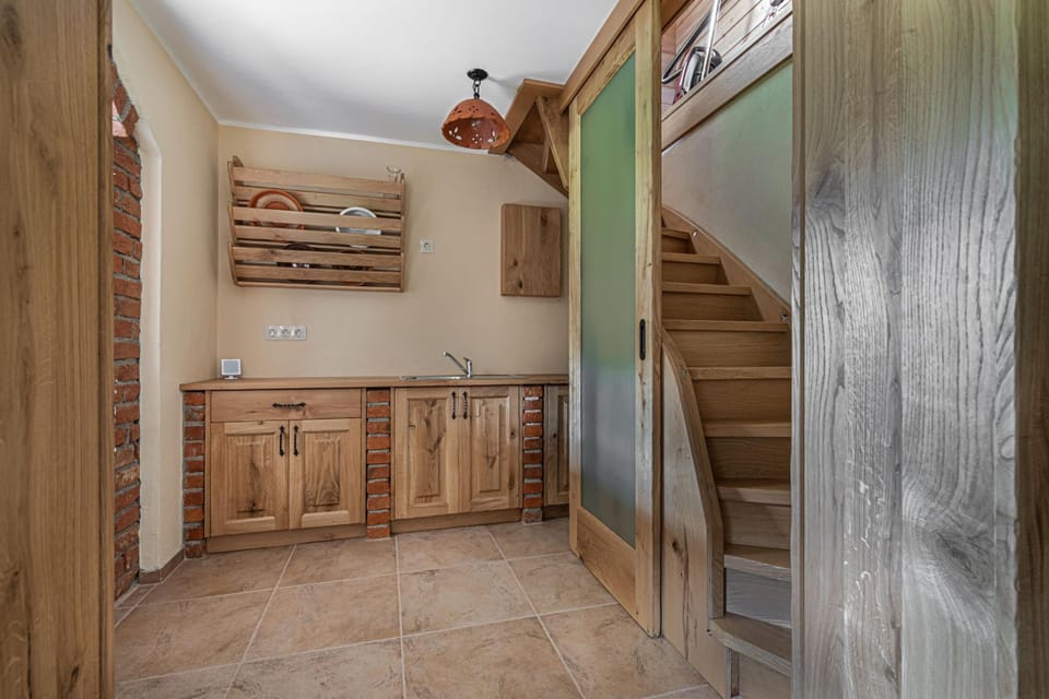 Family Chalet, 2 Bedrooms, Balcony, Mountainside (House of Nature Glamping & Sauna) | Interior