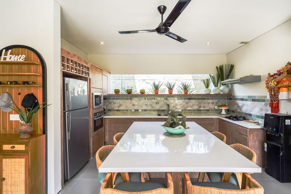 Luxury Villa, 3 Bedrooms | Private kitchen | Full-size fridge, microwave, oven, stovetop