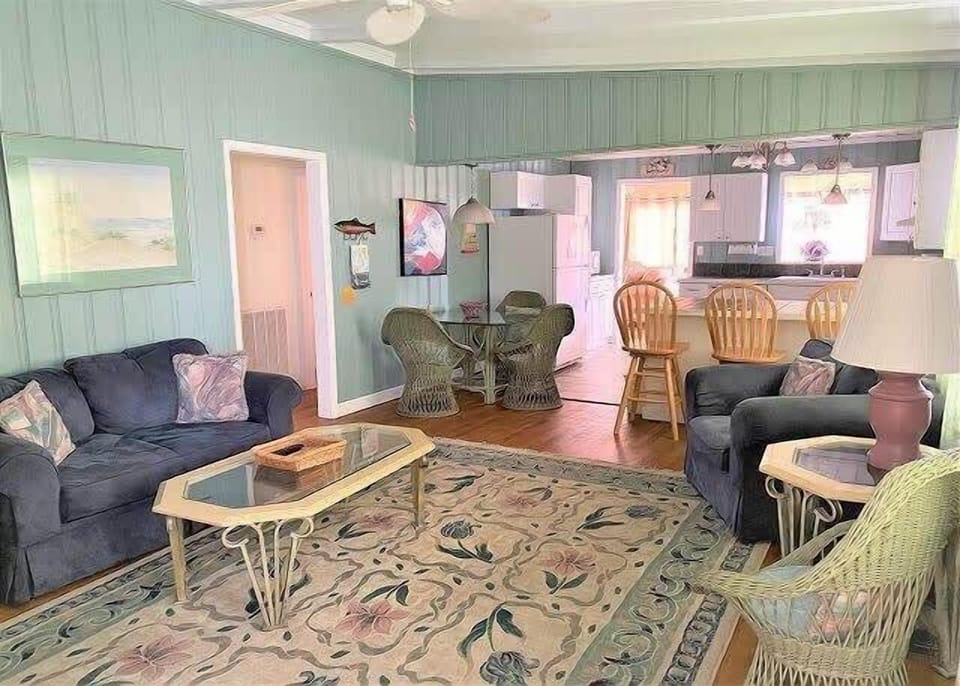 Den