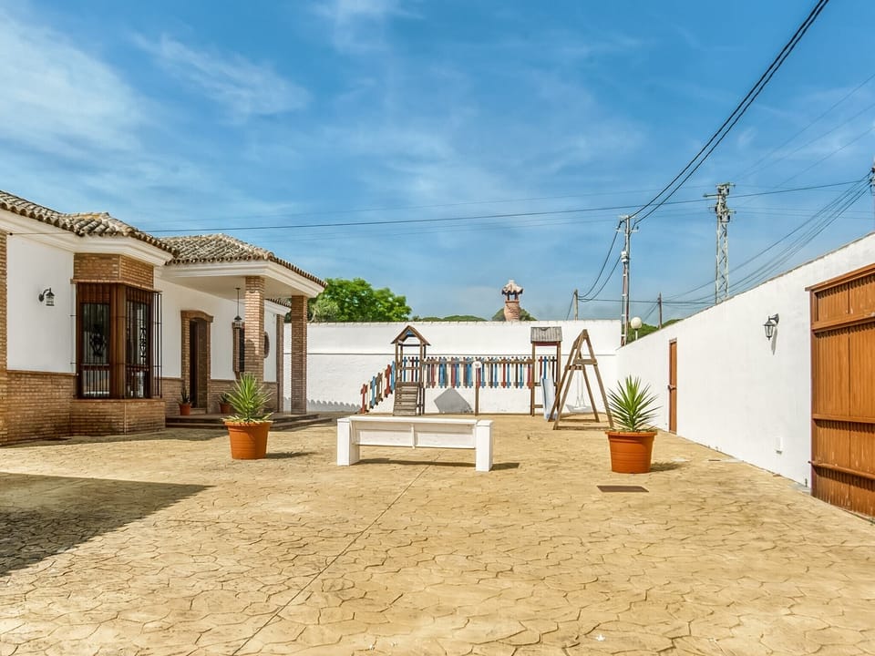 Holiday Home Swimming Pool