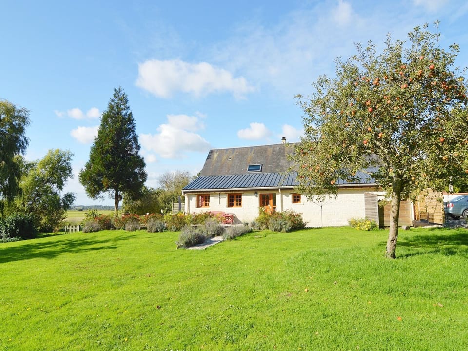 Holiday Home Exterior [summer]