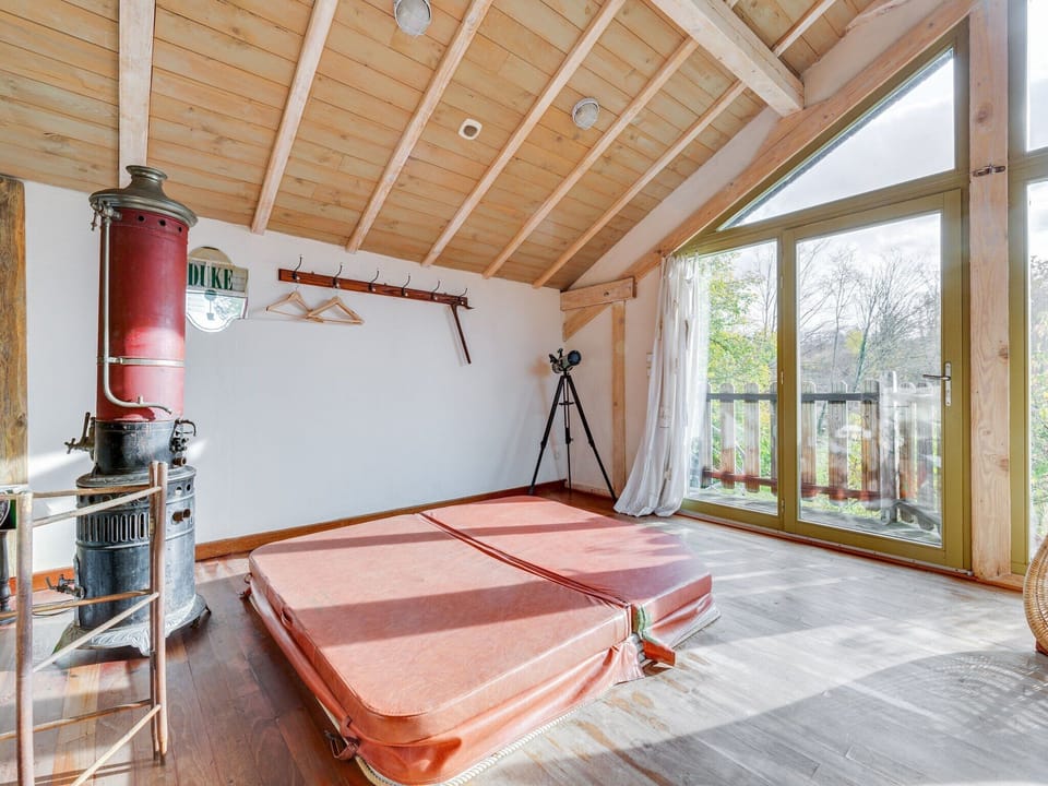 Holiday Home Facilities and Services