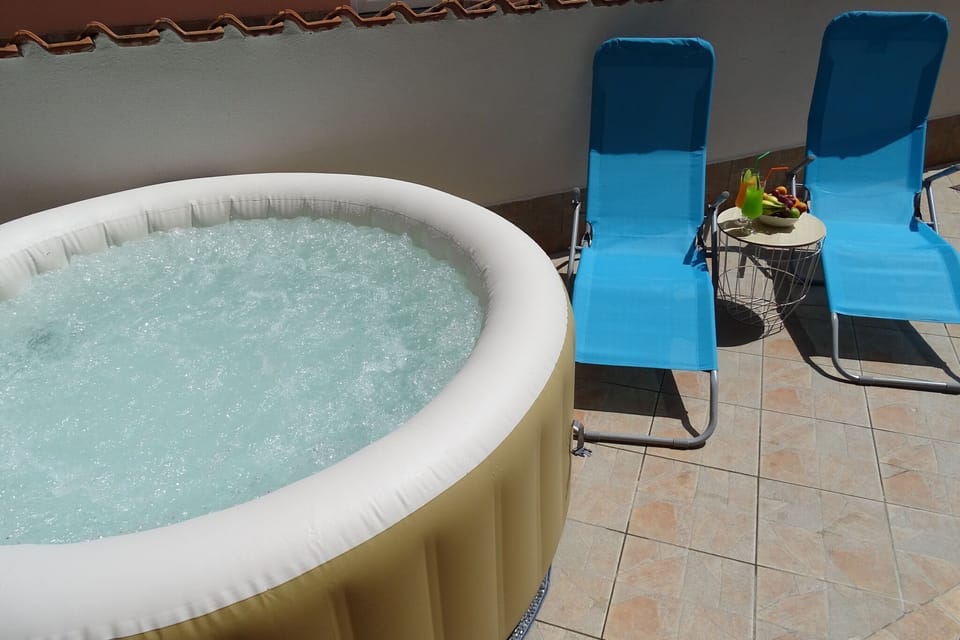Holiday Home Swimming Pool