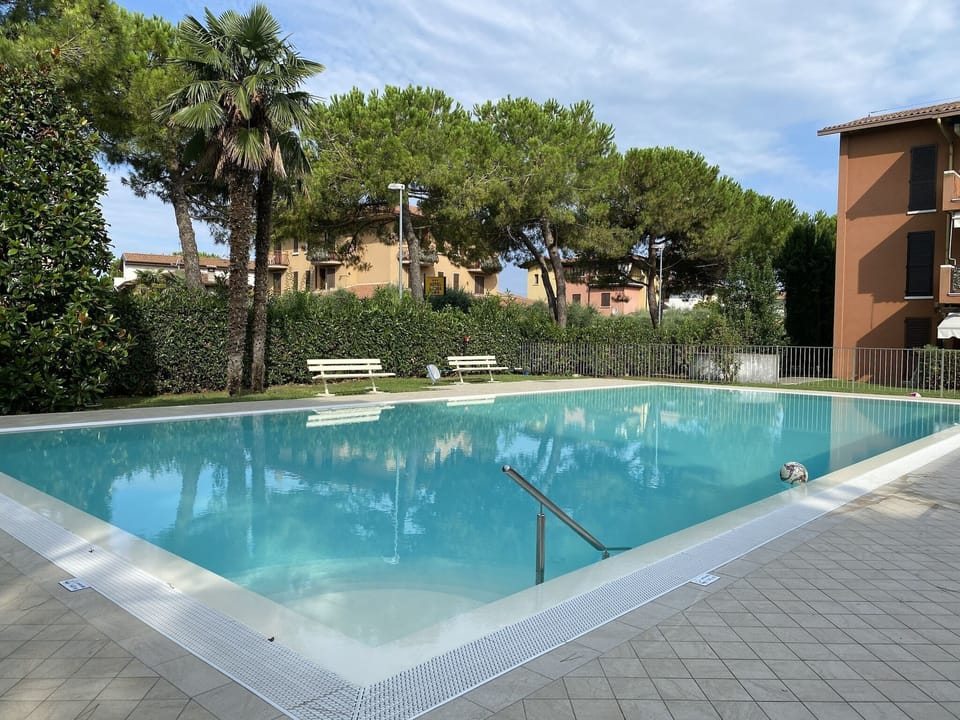 Holiday Home Swimming Pool