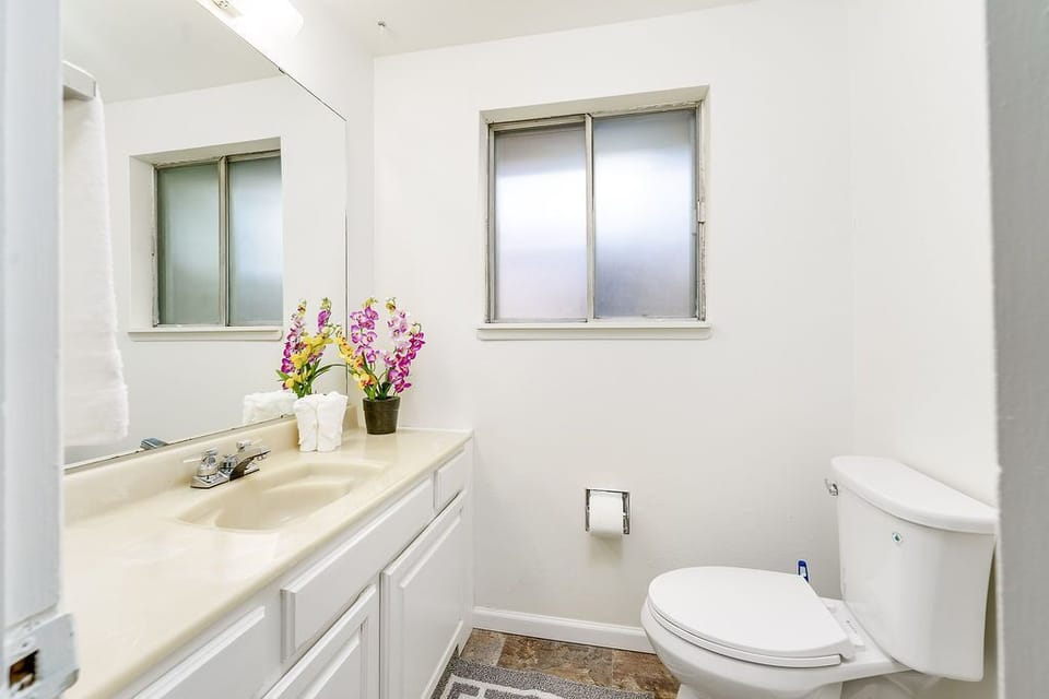 1/2 bath