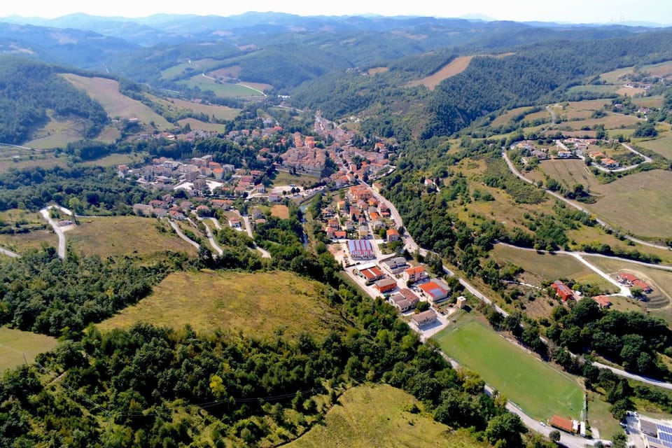 Surroundings [summer] (1-5 km)