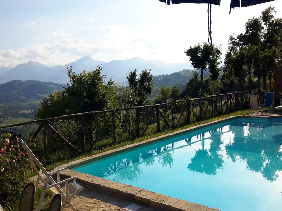 Holiday Home Swimming Pool