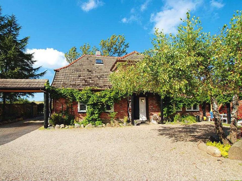 Holiday Home Exterior [summer]
