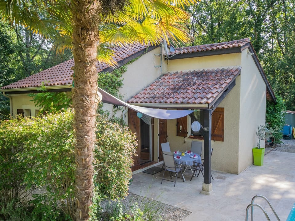 Holiday Home Exterior [summer]
