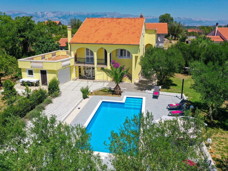 Holiday Home Exterior [summer]