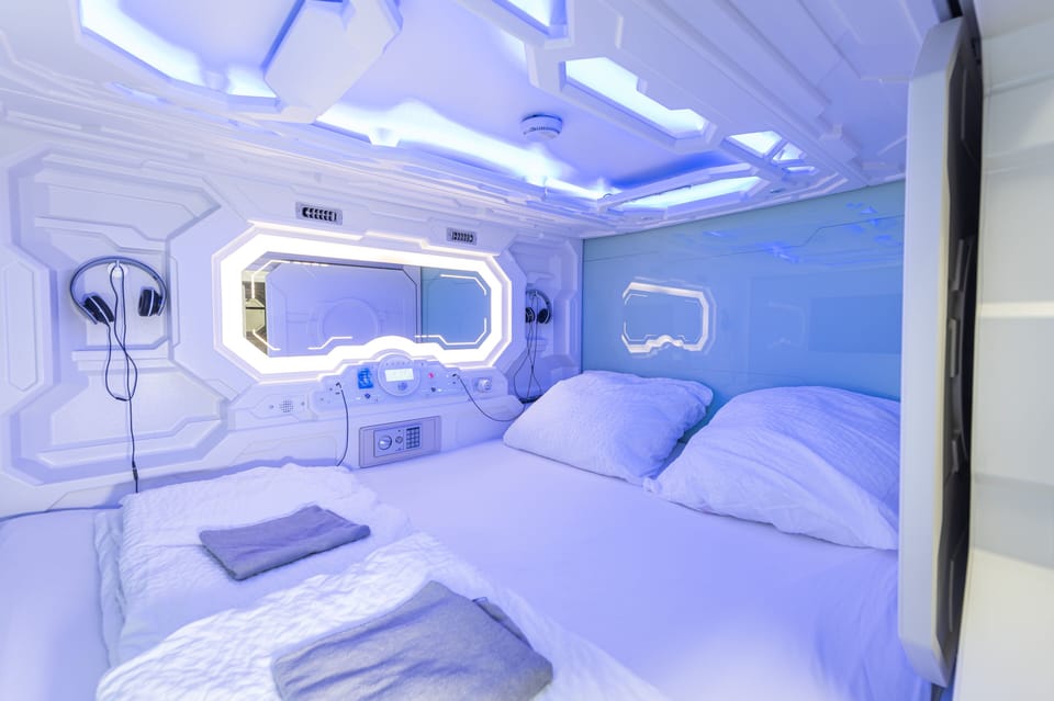 Single Room | Free WiFi, bed sheets