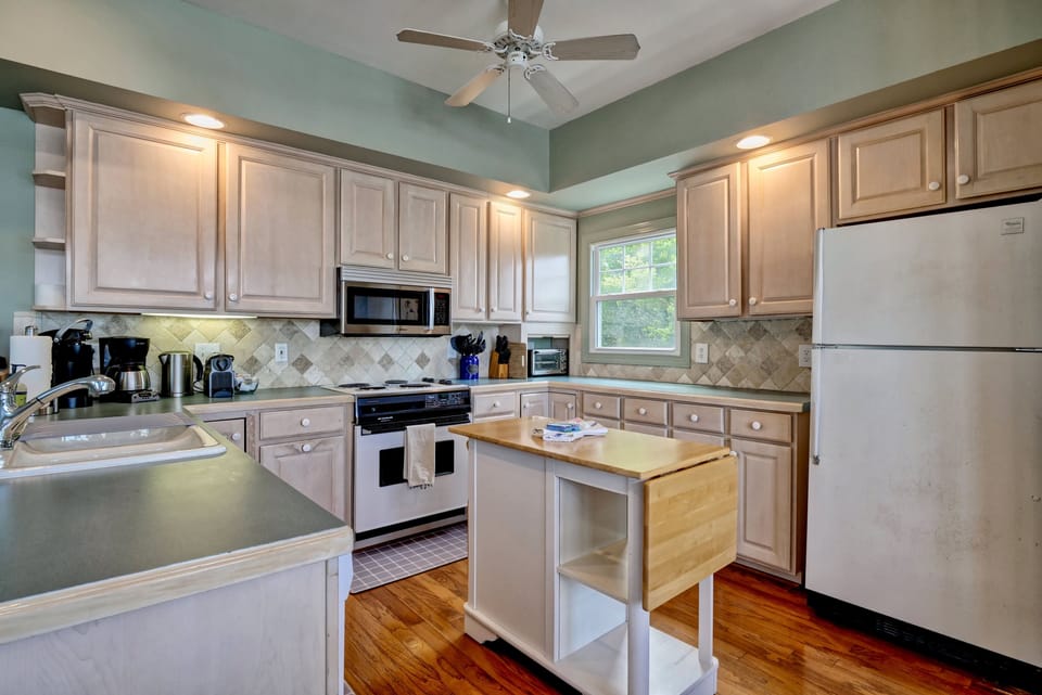 The fully-stocked kitchen is ready to feed hungry tummies!