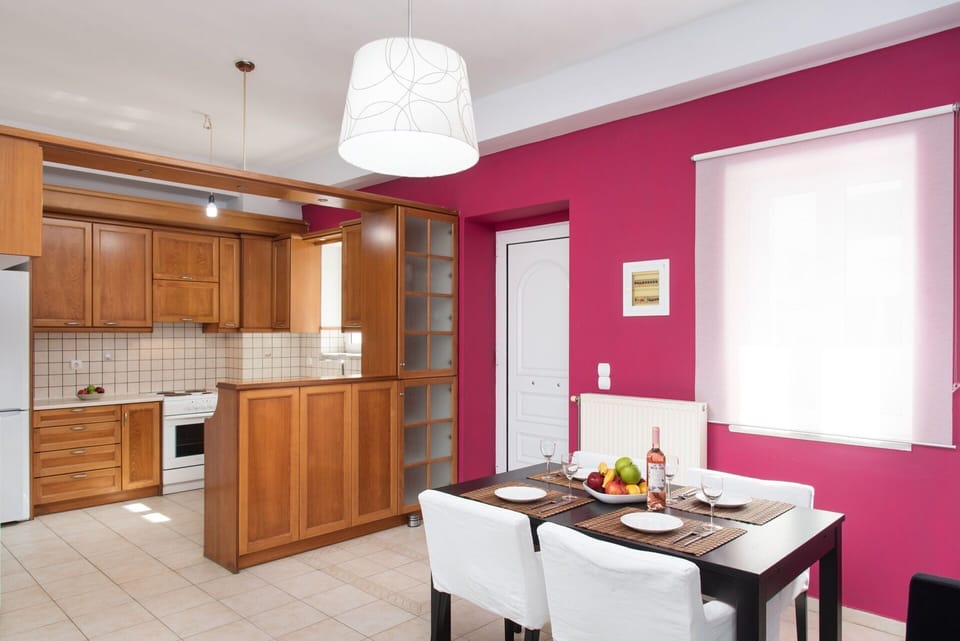 Dining Room, Kitchen