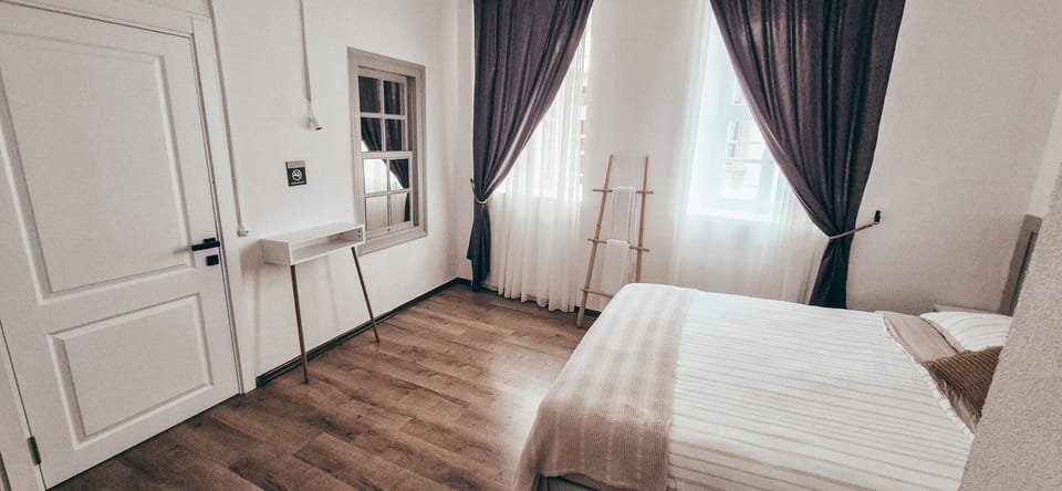 Standard Room | Premium bedding, iron/ironing board, free WiFi, bed sheets