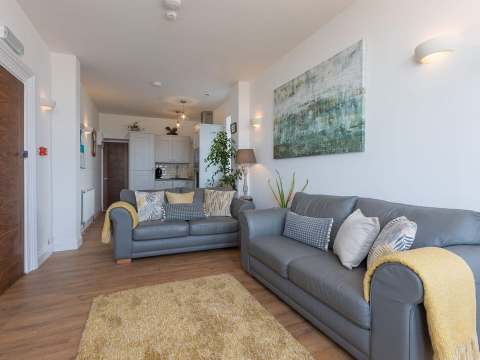 Cottage | Living room | DVD player