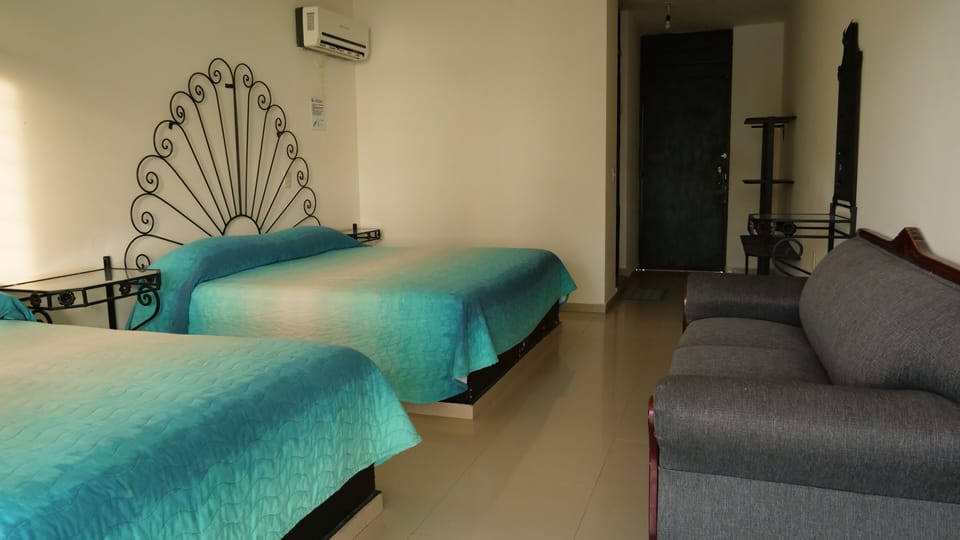 Superior Room | Premium bedding, down comforters, free WiFi, bed sheets