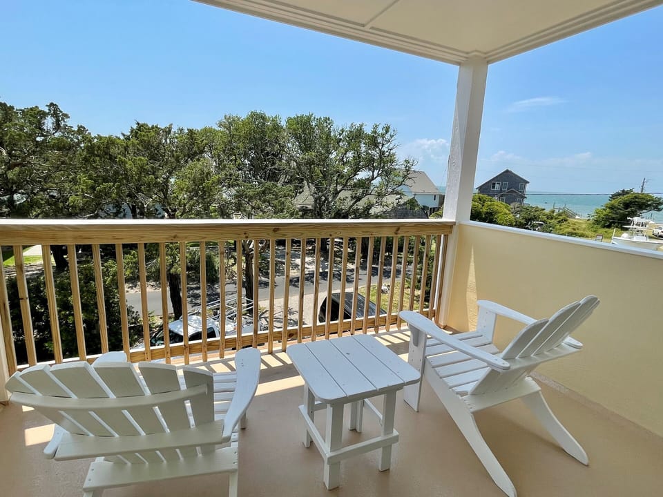 Private Deck