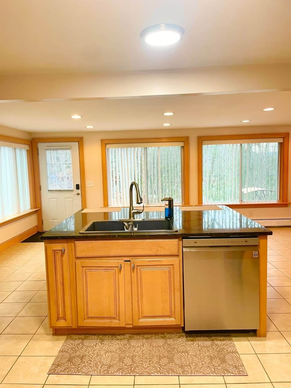 Kitchen (1)