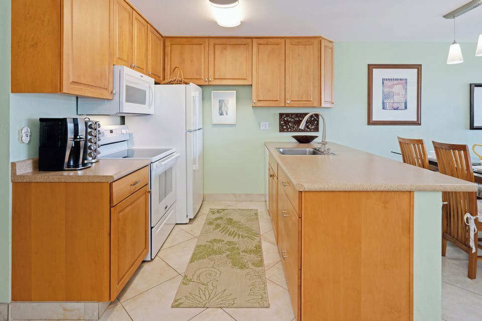 Nicely appointed kitchen with everything you need.