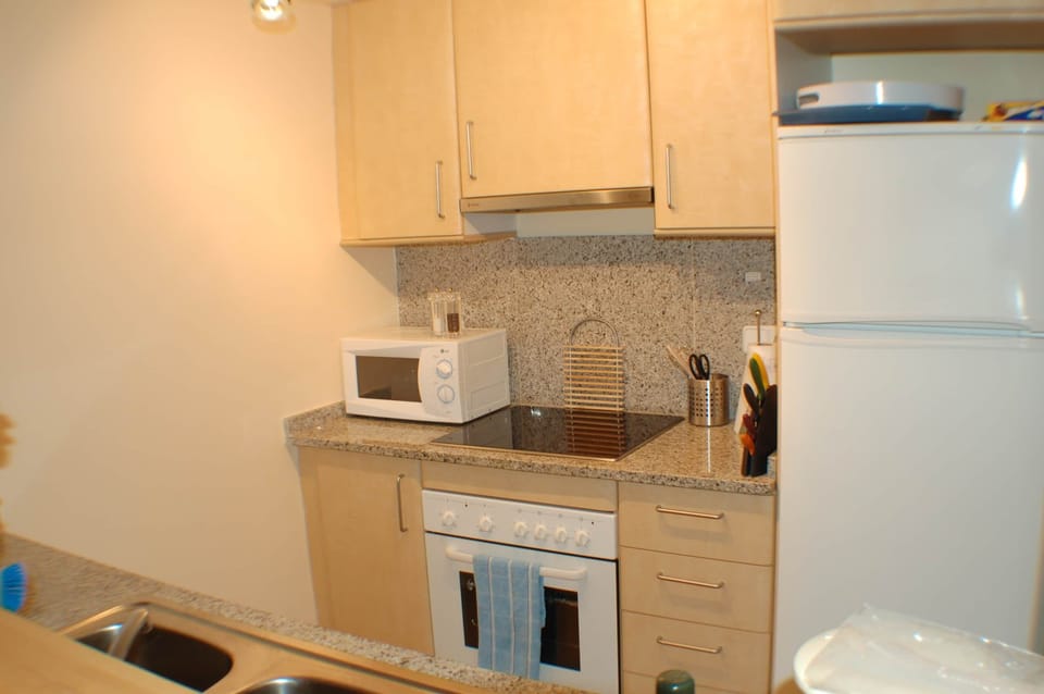 Apt Riells Blau D302 L'Escala (22)