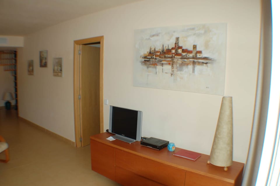 Apt Riells Blau D302 L'Escala (12)