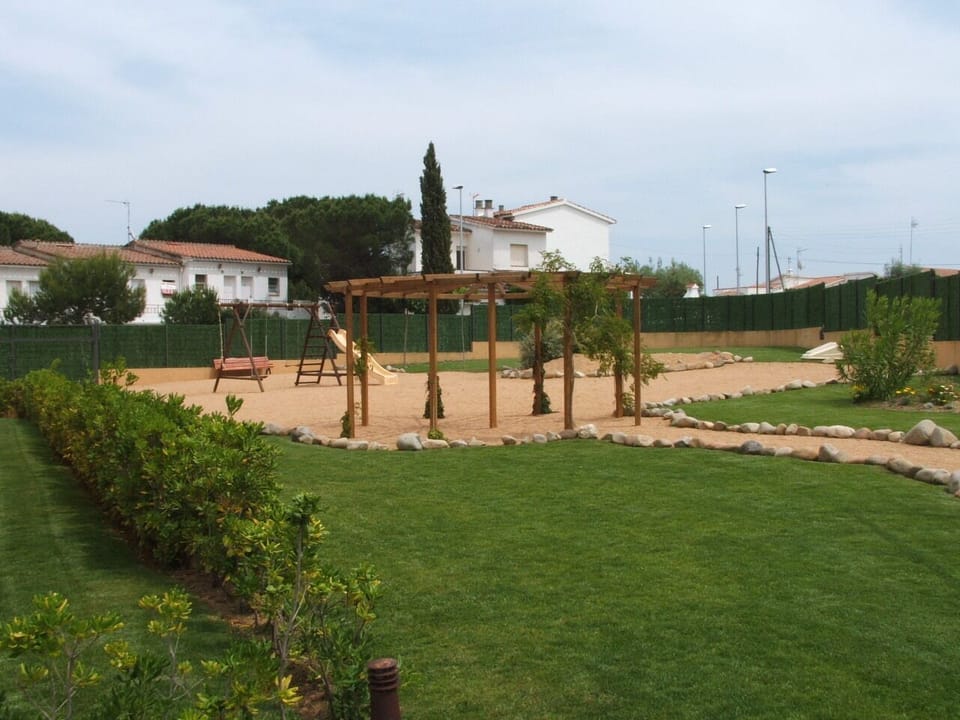 Apt Riells Blau D302 L'Escala (3)