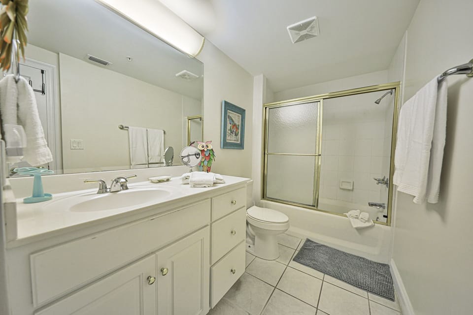 2nd bathroom.