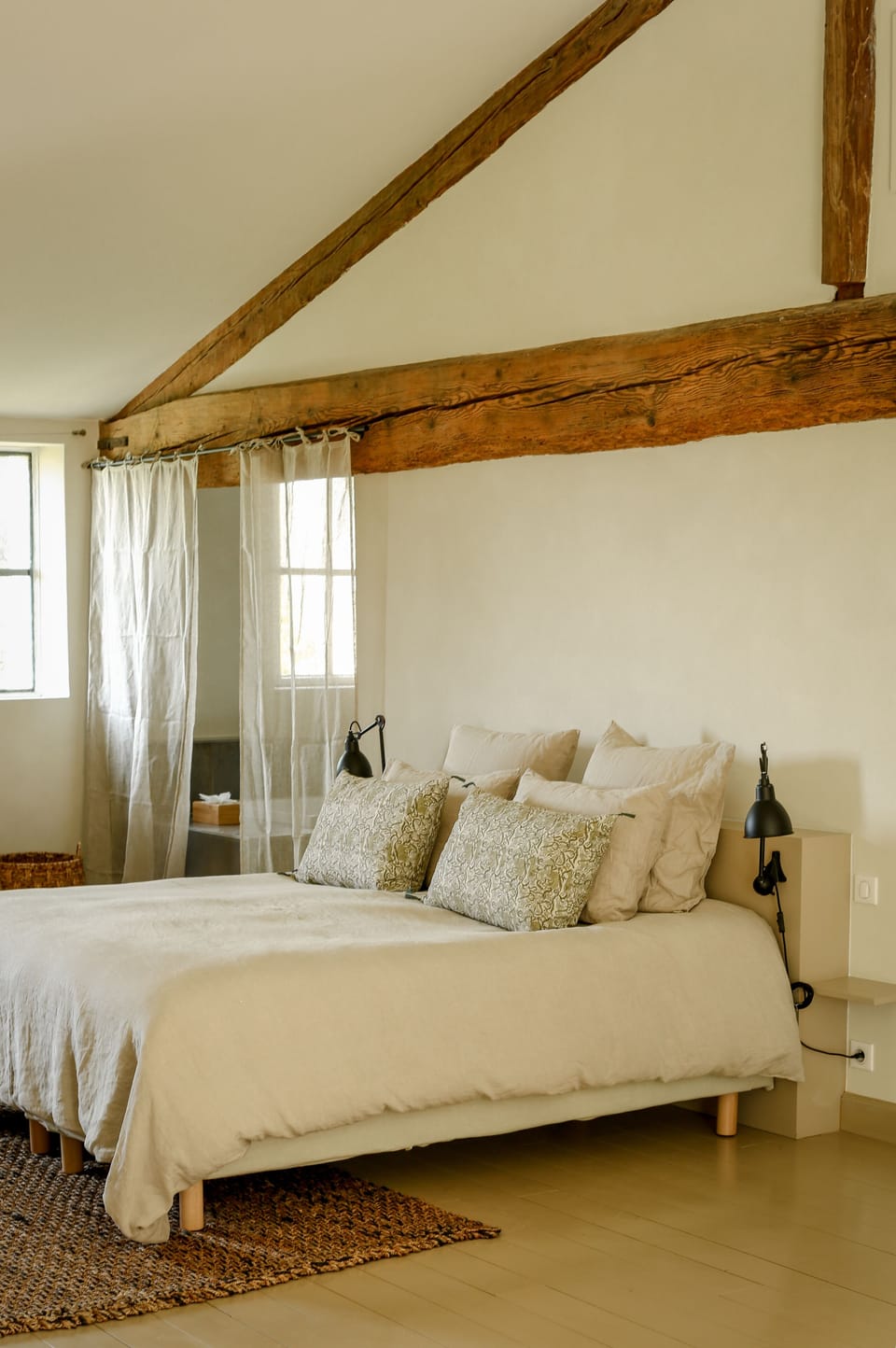 Premium bedding, individually furnished, free WiFi, bed sheets