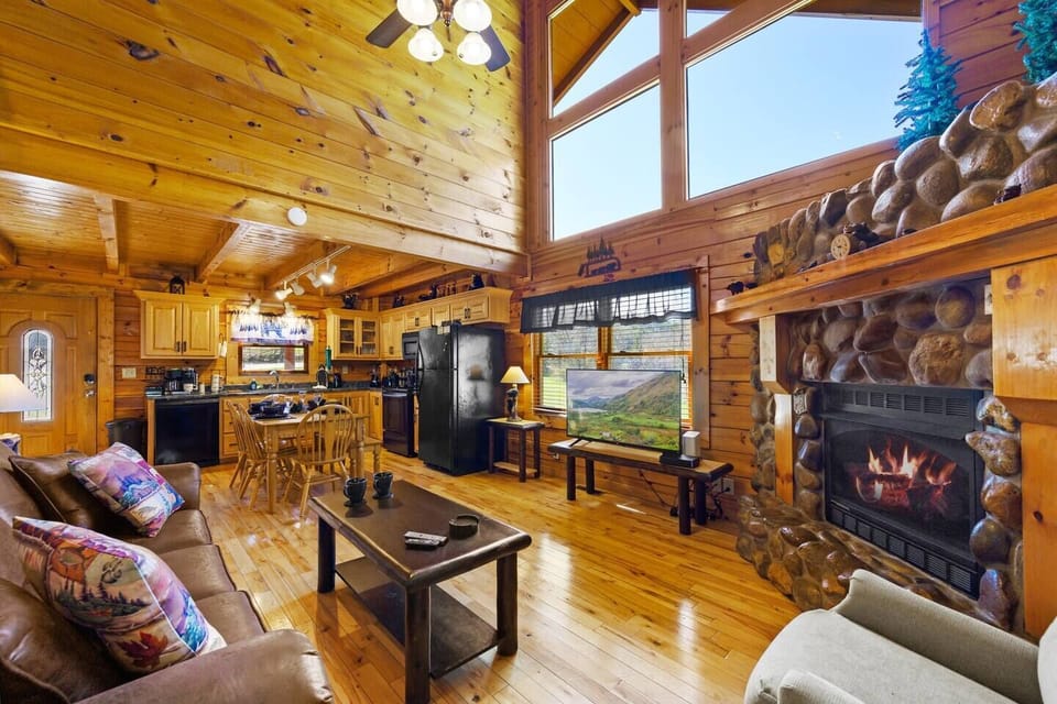 Spacious living room with great natural light