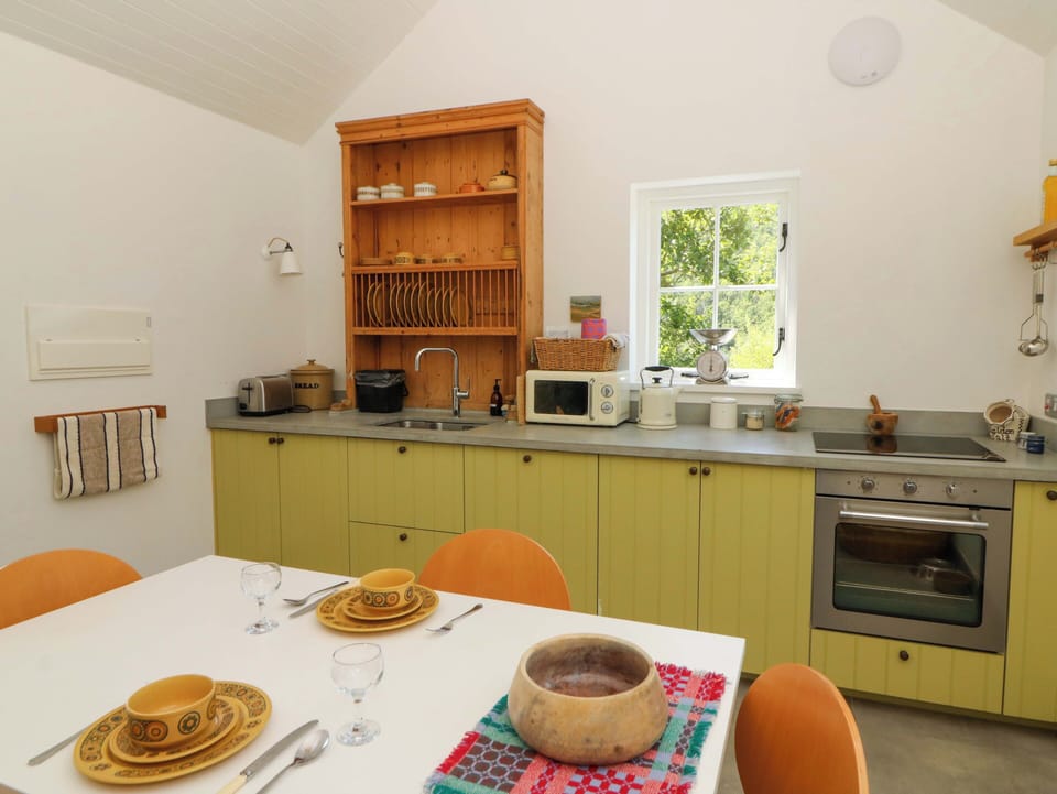 Cottage | Interior