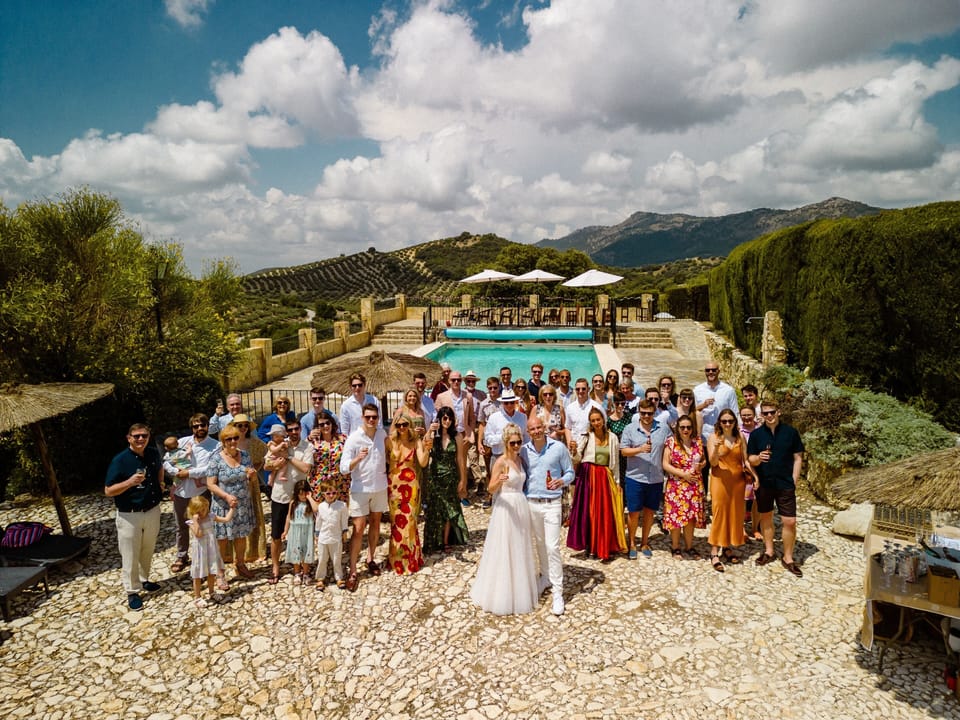 Beautiful Andalusian house located between olive groves. Up to 40+ people Cottage in Andalusia