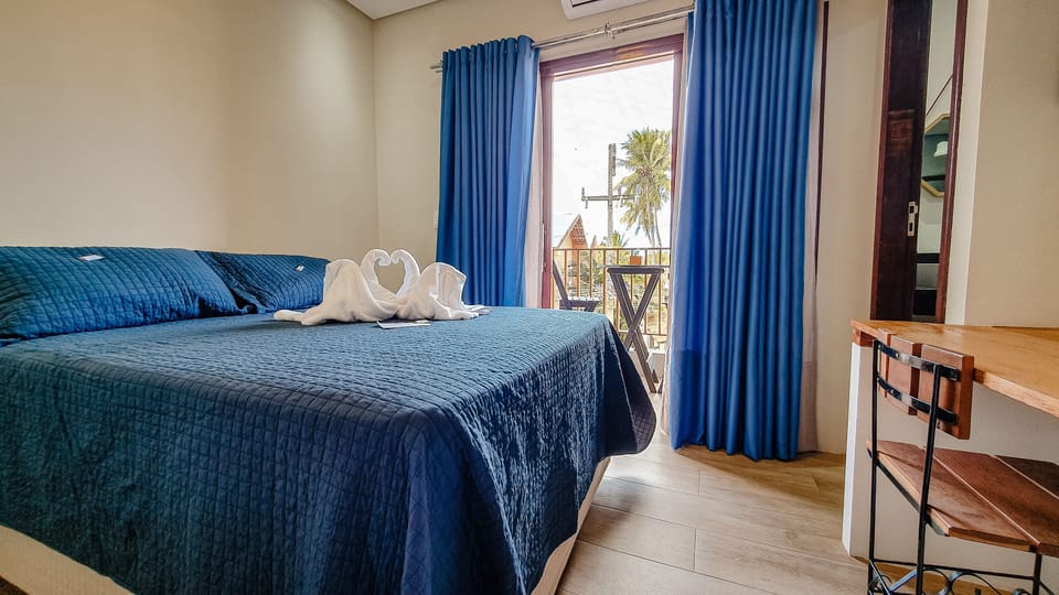 Deluxe Room | Desk, laptop workspace, free WiFi, bed sheets