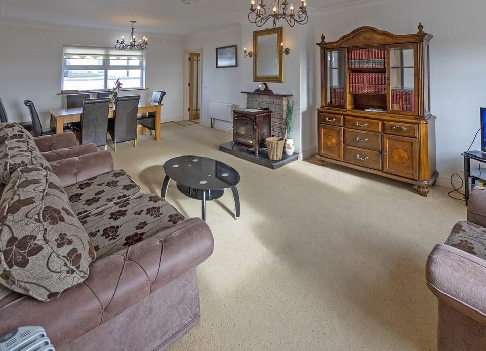 Matthews Cottage Doonbeg, Doonbeg, County Clare