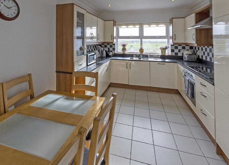 Matthews Cottage Doonbeg, Doonbeg, County Clare