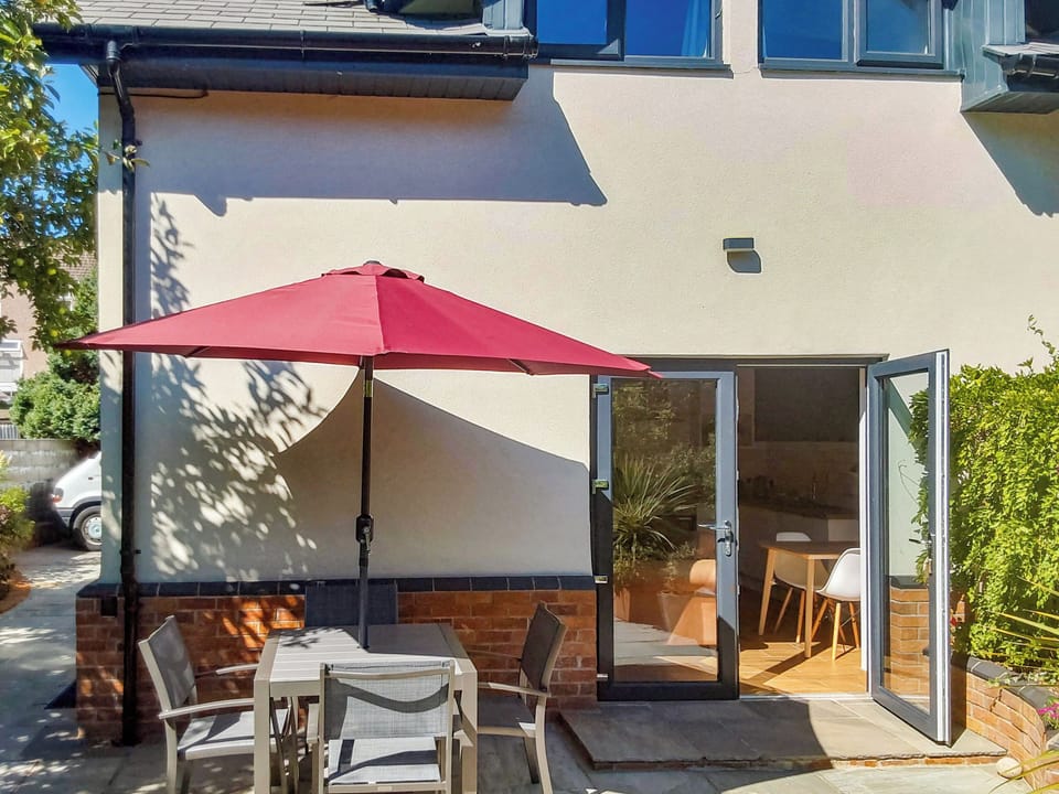 Patio | River Lodge Annexe, Pentre