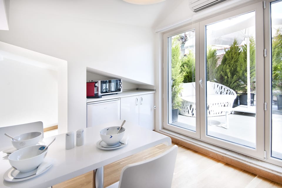 Mini-fridge, microwave, stovetop, espresso maker