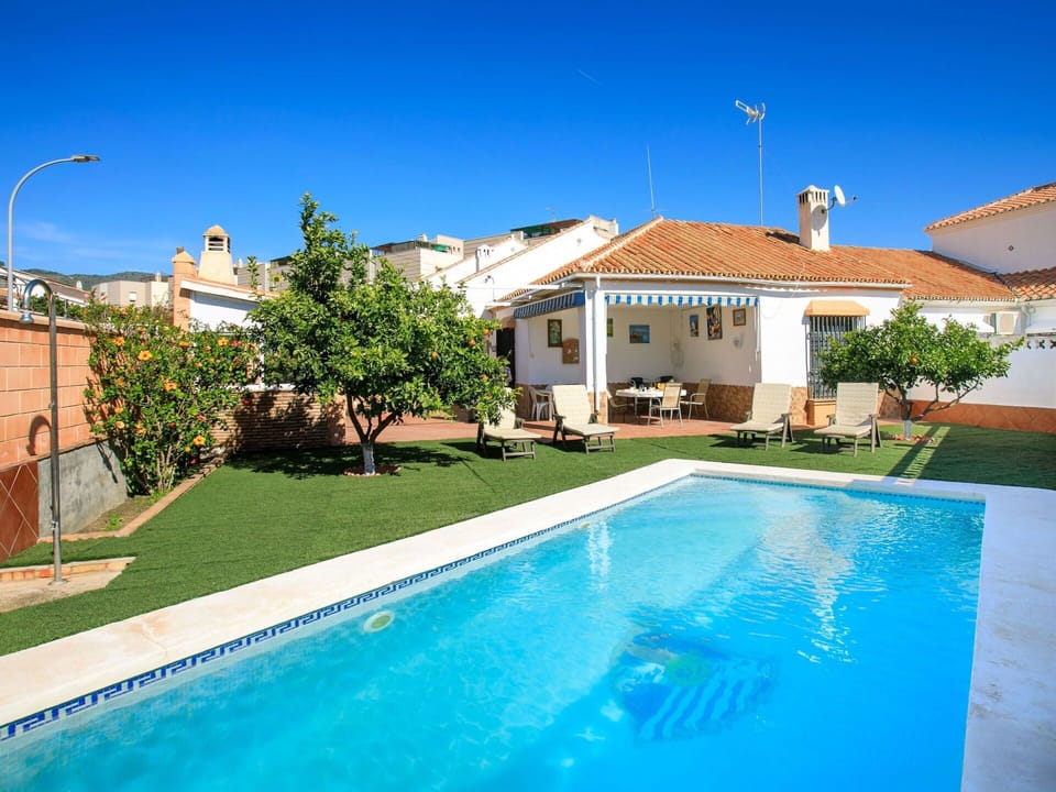 Swimming Pool, Residential Area, Resort, House, Leisure, Eco Hotel, Estate, Hacienda, Outdoor Furniture, Villa