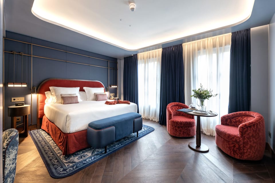 Grand Deluxe Room | Premium bedding, minibar, in-room safe, desk