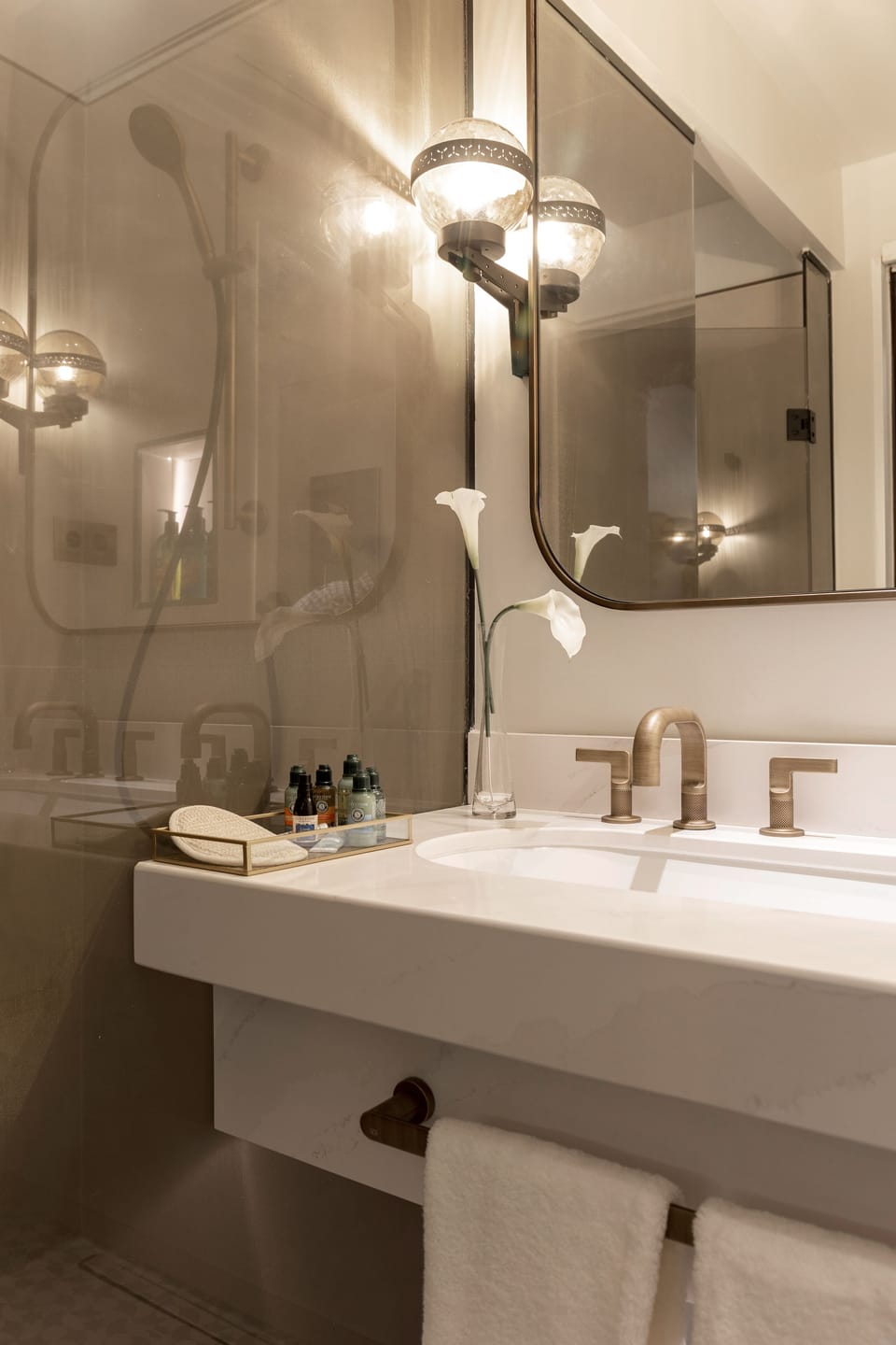 Deluxe Patio Room | Bathroom | Separate tub and shower, designer toiletries, hair dryer, bathrobes