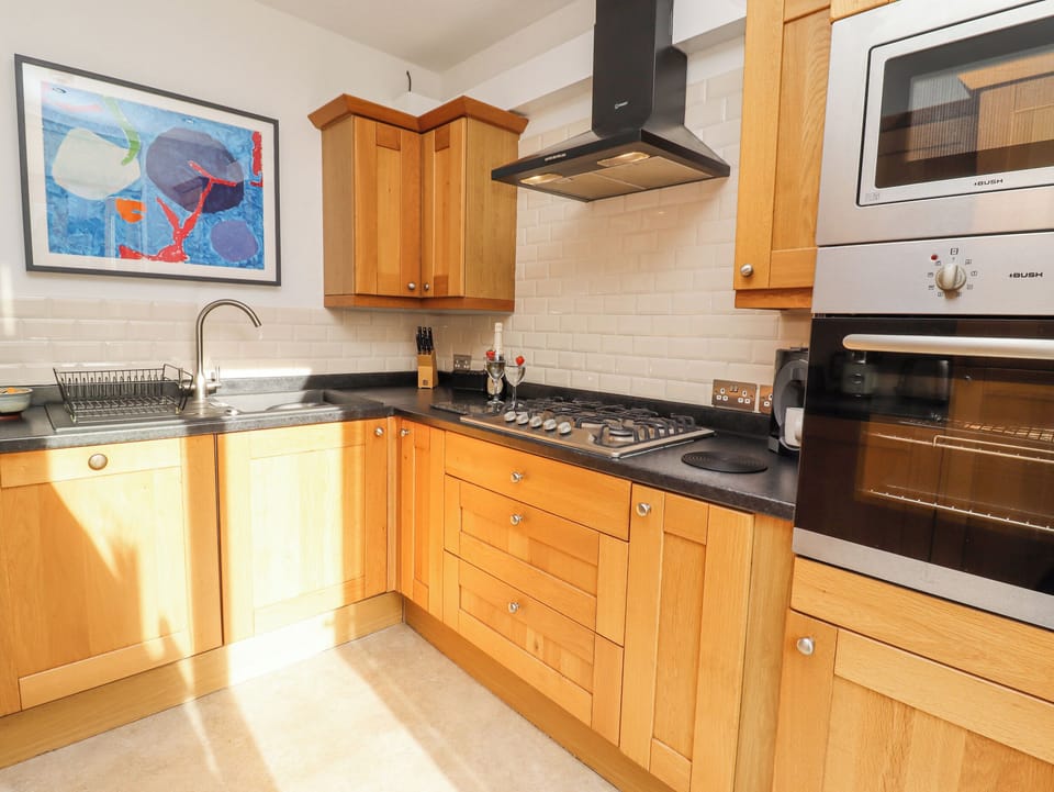 Fridge, microwave, dishwasher, electric kettle