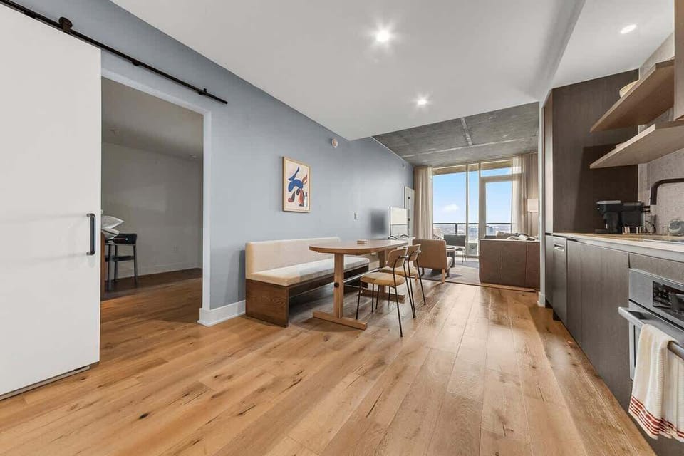 kitchen/dining
