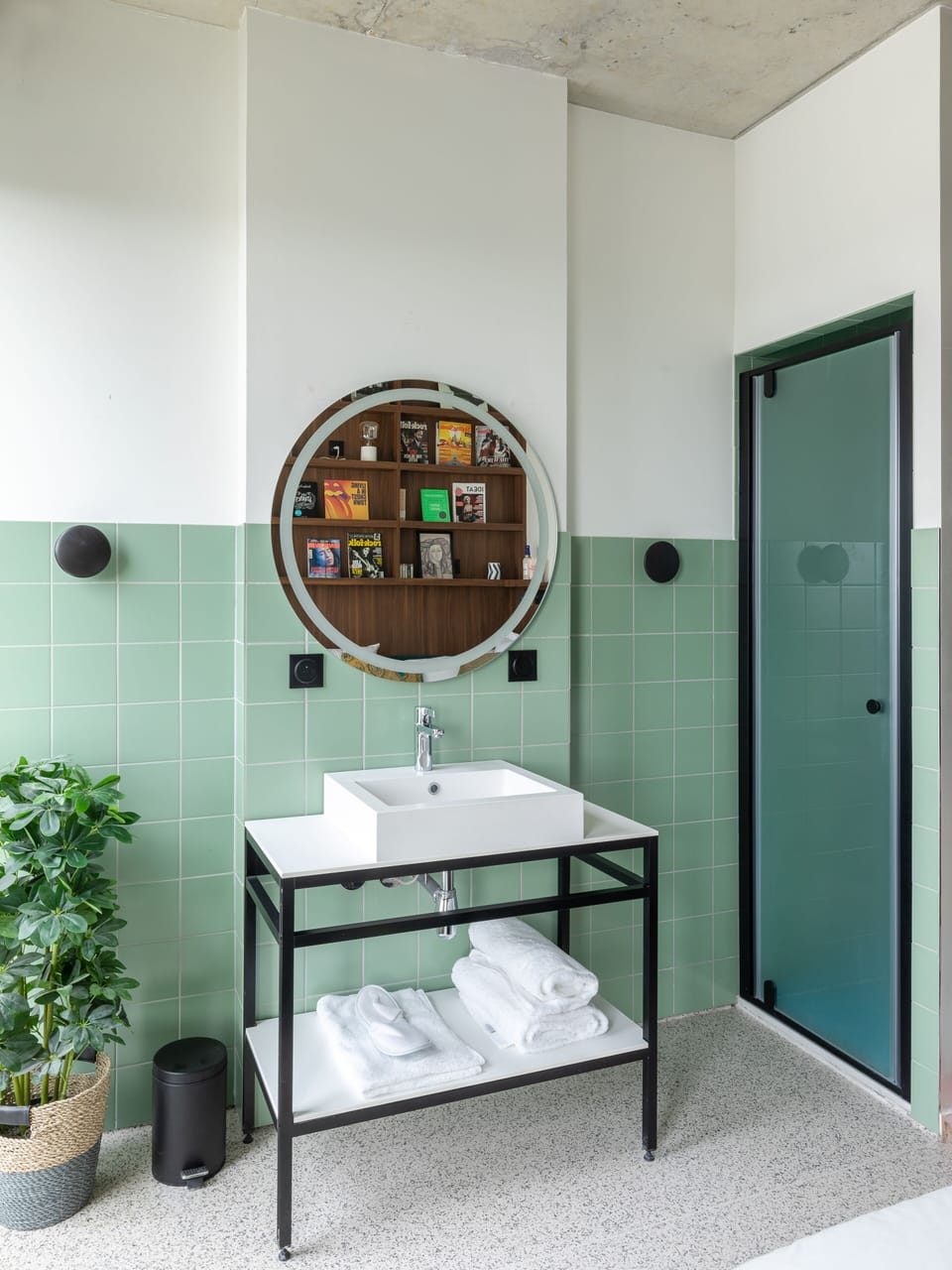 Standard Room | Bathroom | Hair dryer