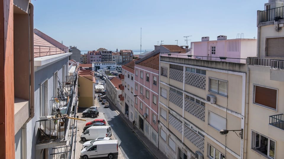 A view of the Tejo river on the horizon!