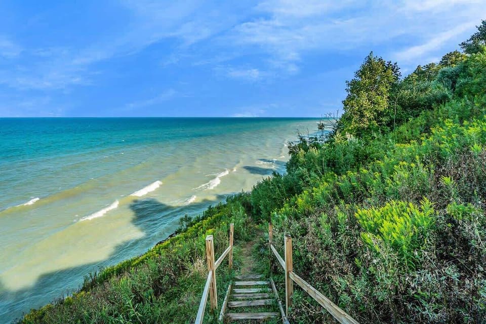 Follow the Scenic Trail to the Shores of Lake Michigan