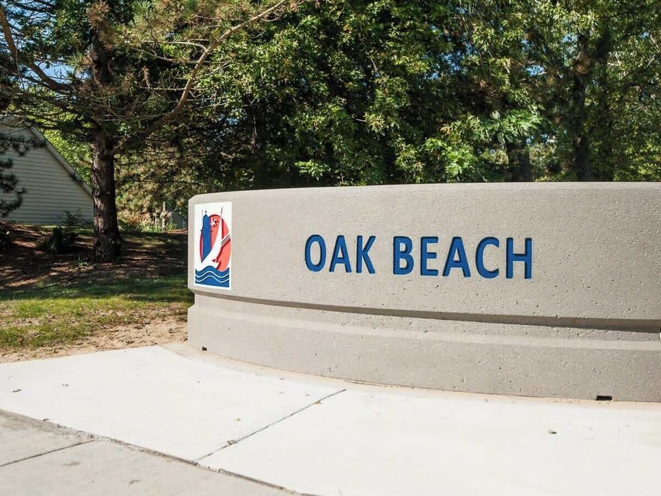 Oak Street Beach