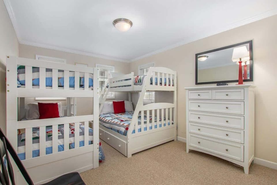 Bedroom 2, two bunk beds