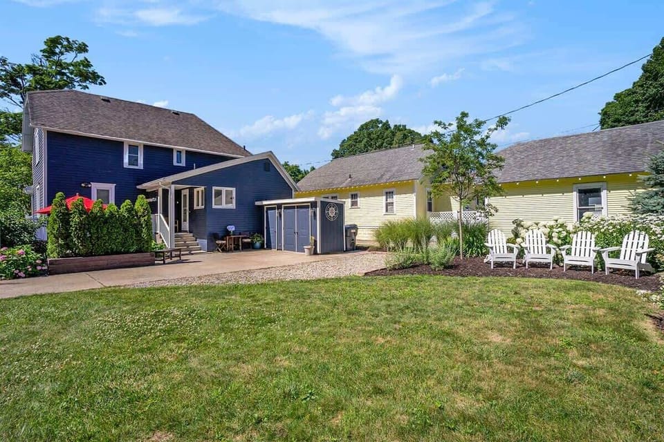 Enjoy Outdoor Fun in Blue Gables` Spacious Yard - Complete with Yard Games