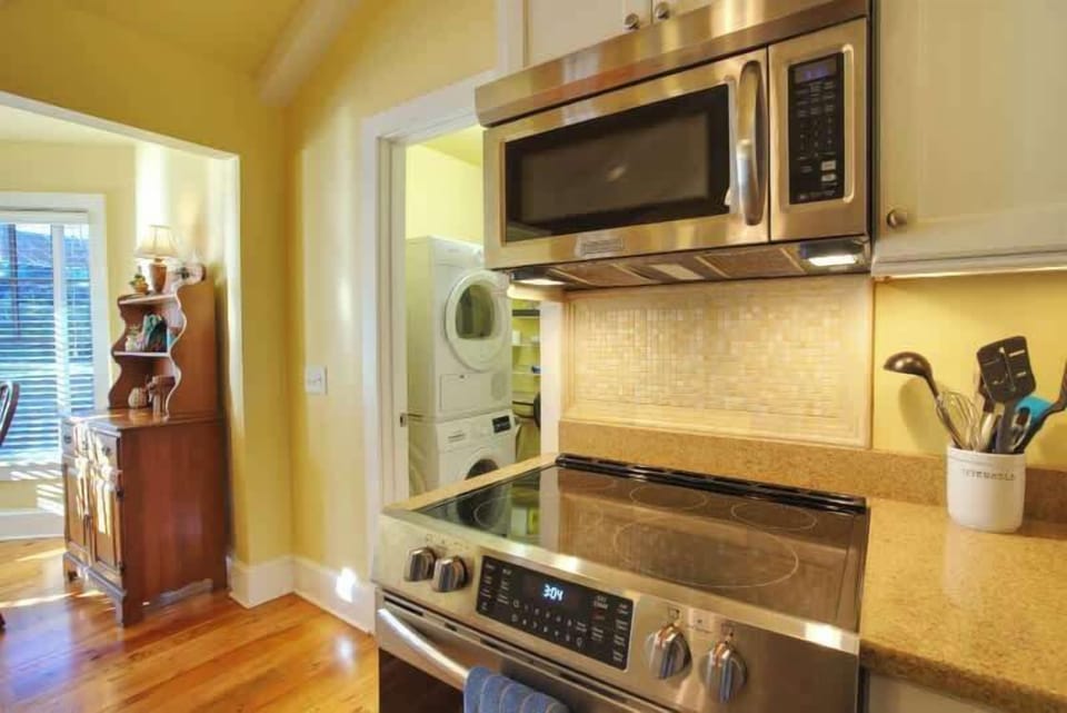Electric glasstop range and microwave